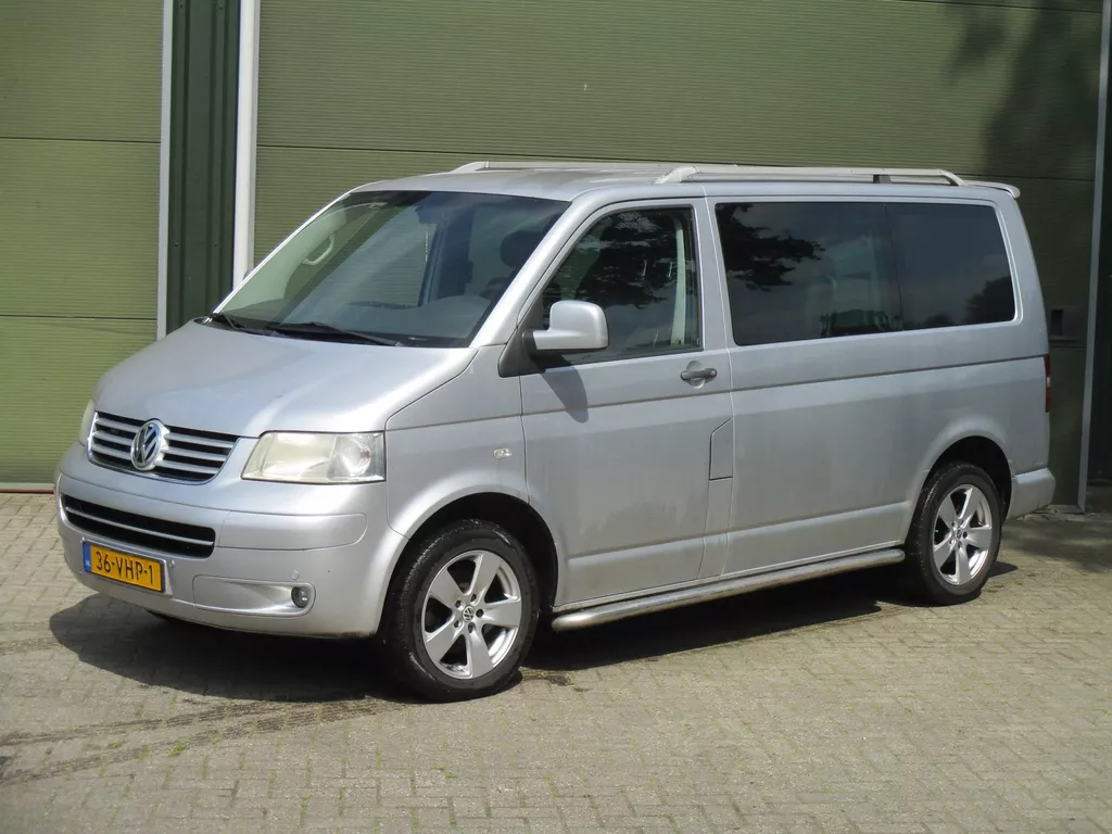 Volkswagen Transporter 2.5 TDI 300 4Motion Trendline DC